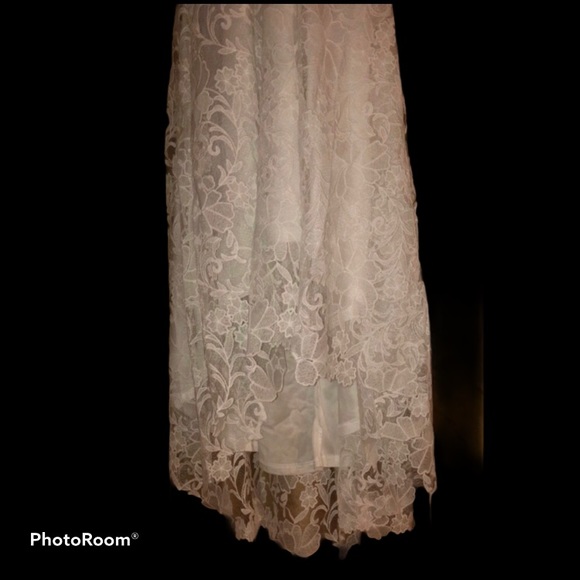 👰🏼💐HP💐👰🏾 1 Left • White Lace Wedding Gown 💐 - Picture 10 of 15